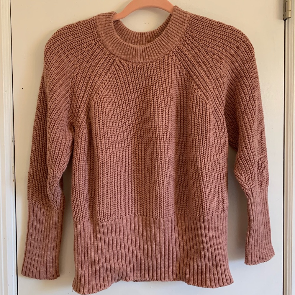 Universal Thread Pink Sweater Size Medium